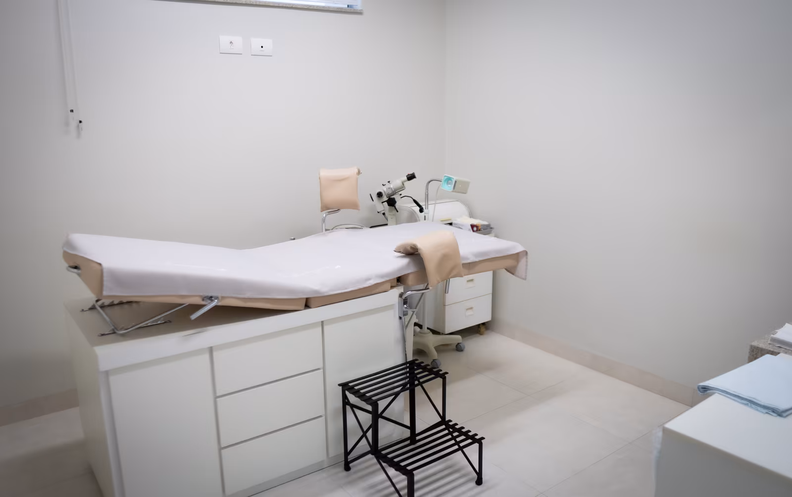 Sala de atendimento e área interna da Cliningá — foto 3